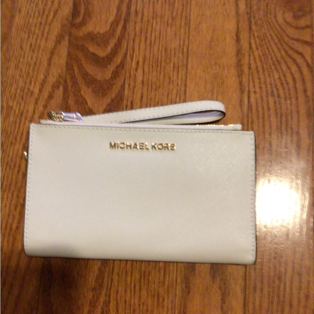Michael Kors Jet Set Saffiano Smartphone Wallet